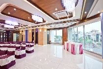 Comfy Restaurant Banquet Hall